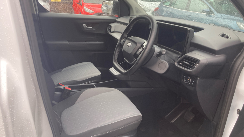 Ford Transit Courier E-Transit Courier 100kW 43kWh Limited Van Auto